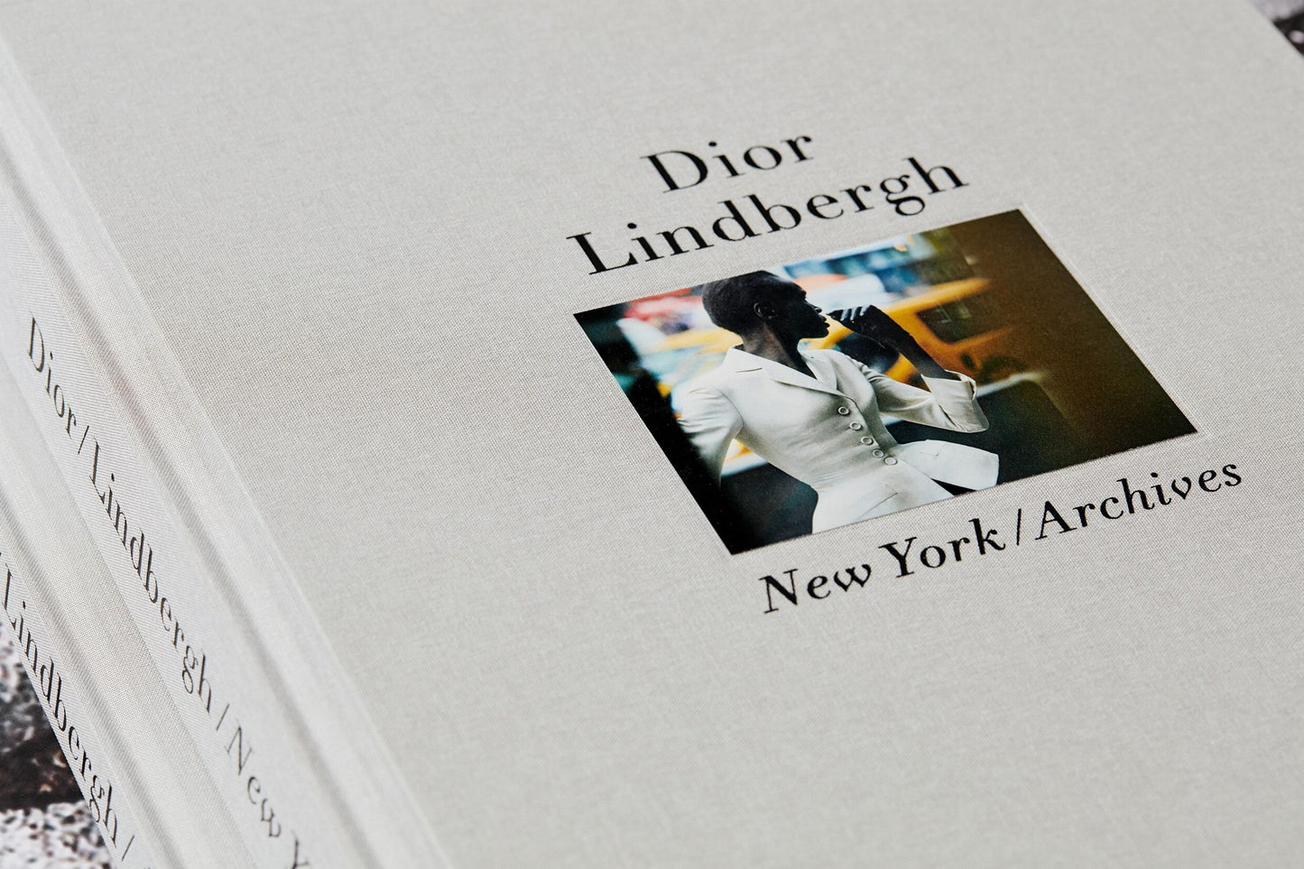 Peter Lindbergh. Dior (German, French, English)