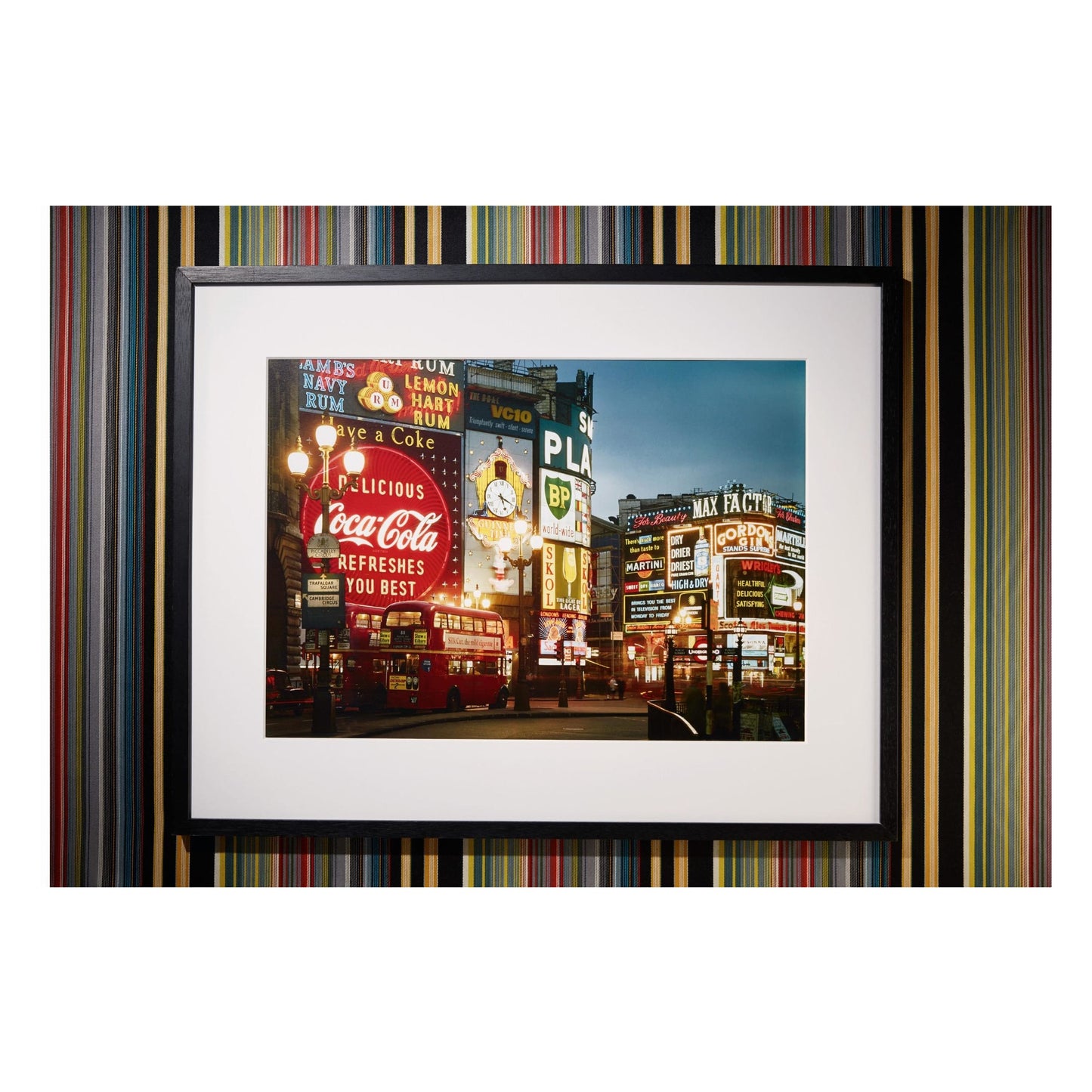 London. Portrait of a City, Paul Smith Edition No. 1–500 ‘Piccadilly Circus’ (German, French, English) (SA)