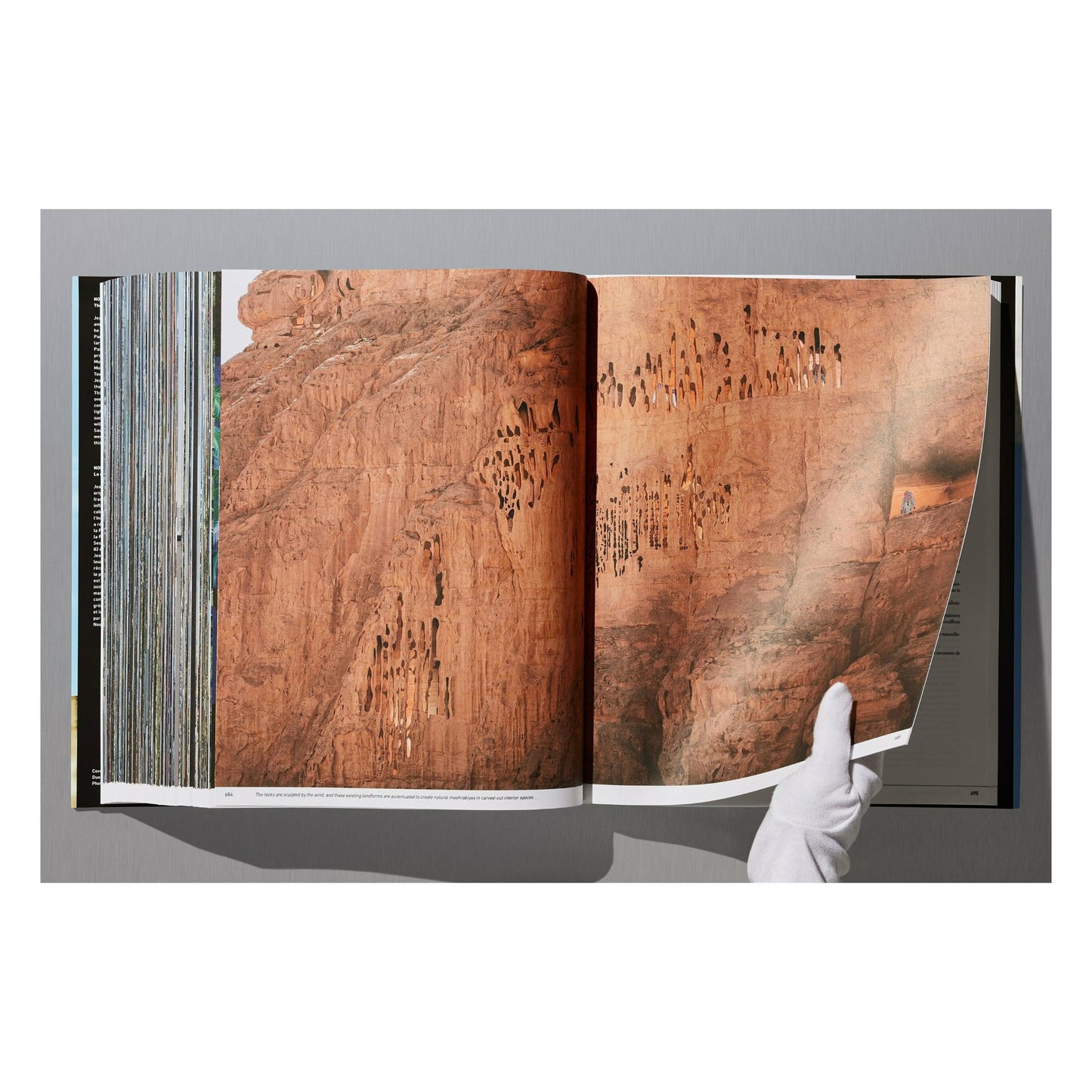 Jean Nouvel by Jean Nouvel. 1981–2022 (French, English)