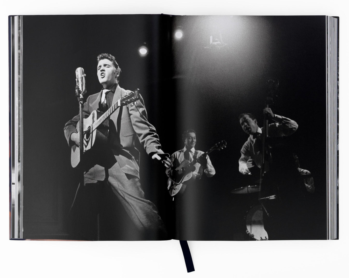 Alfred Wertheimer. Elvis and the Birth of Rock and Roll (German, French, English)