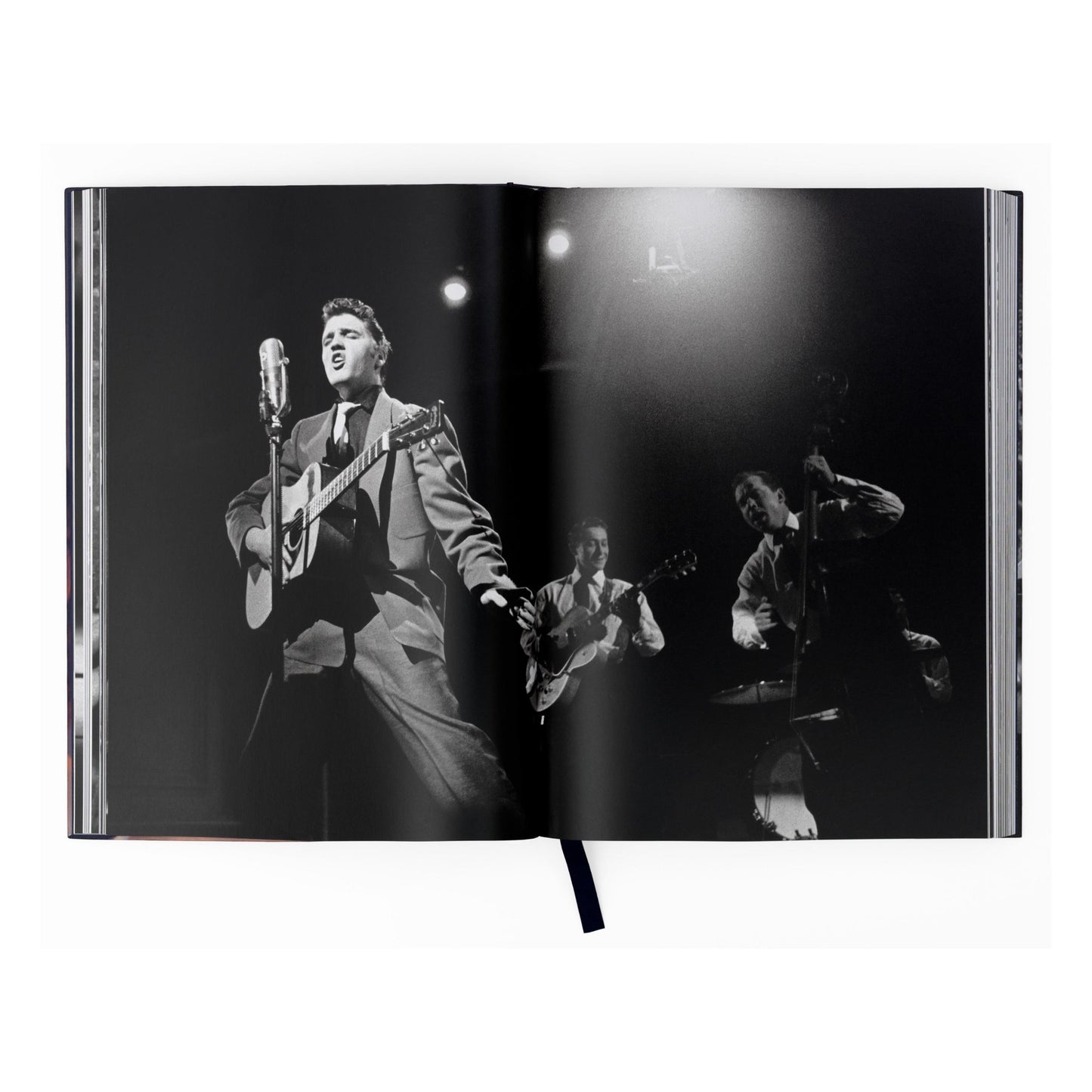 Alfred Wertheimer. Elvis and the Birth of Rock and Roll (German, French, English) (AP)