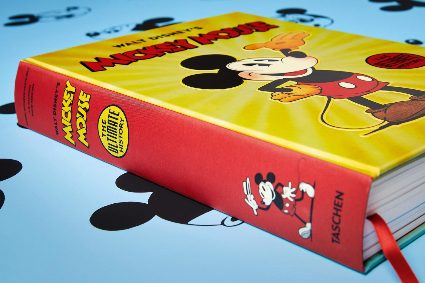 Walt Disney's Mickey Mouse. The Ultimate History (English)