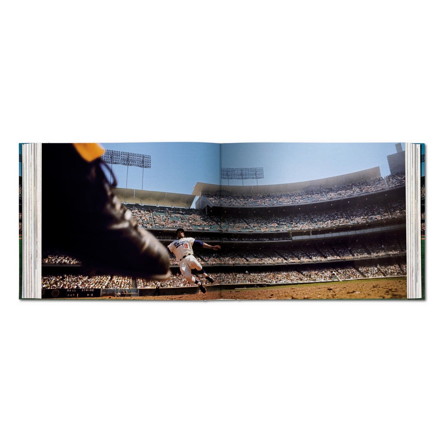 Neil Leifer. The Golden Age of Baseball (German, French, English) (AP)