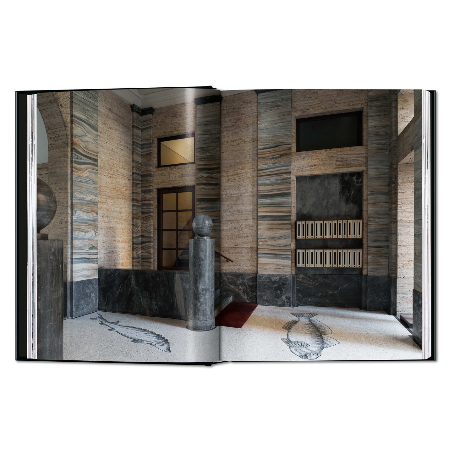 Entryways of Milan. Ingressi di Milano. 45th Ed. (English, Italian)