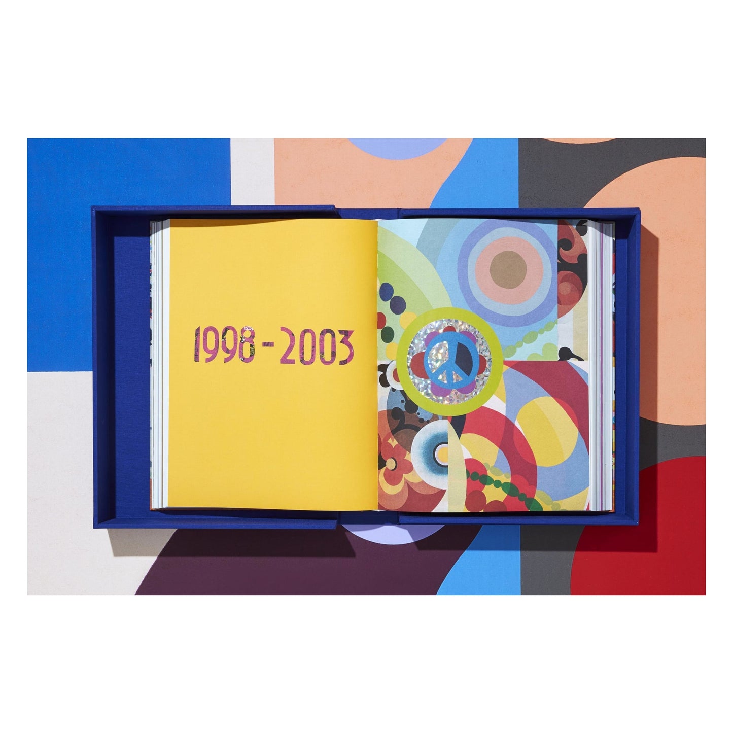 Beatriz Milhazes. Art Edition No. 1–100 ‘Mango and Passion Fruit in Lilac and Violet’ (German, French, English, Portuguese)