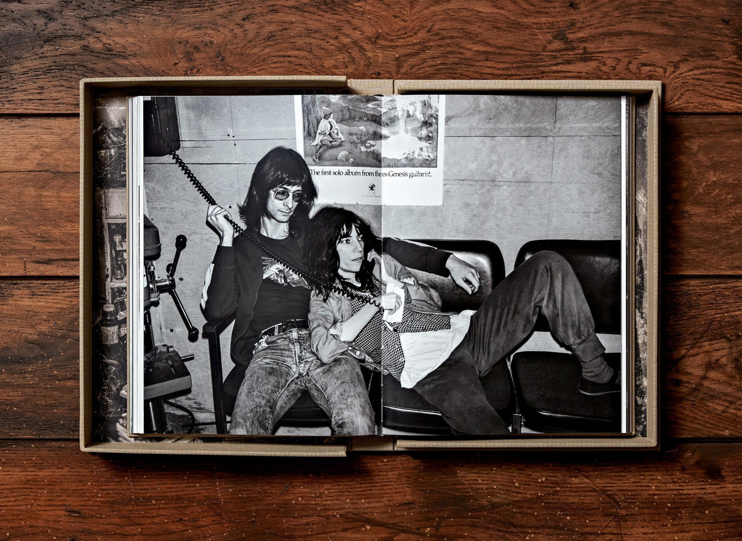 Lynn Goldsmith. Patti Smith. Before Easter After. Art Edition No. 101–200 ‘NYC, 1976’ (English)