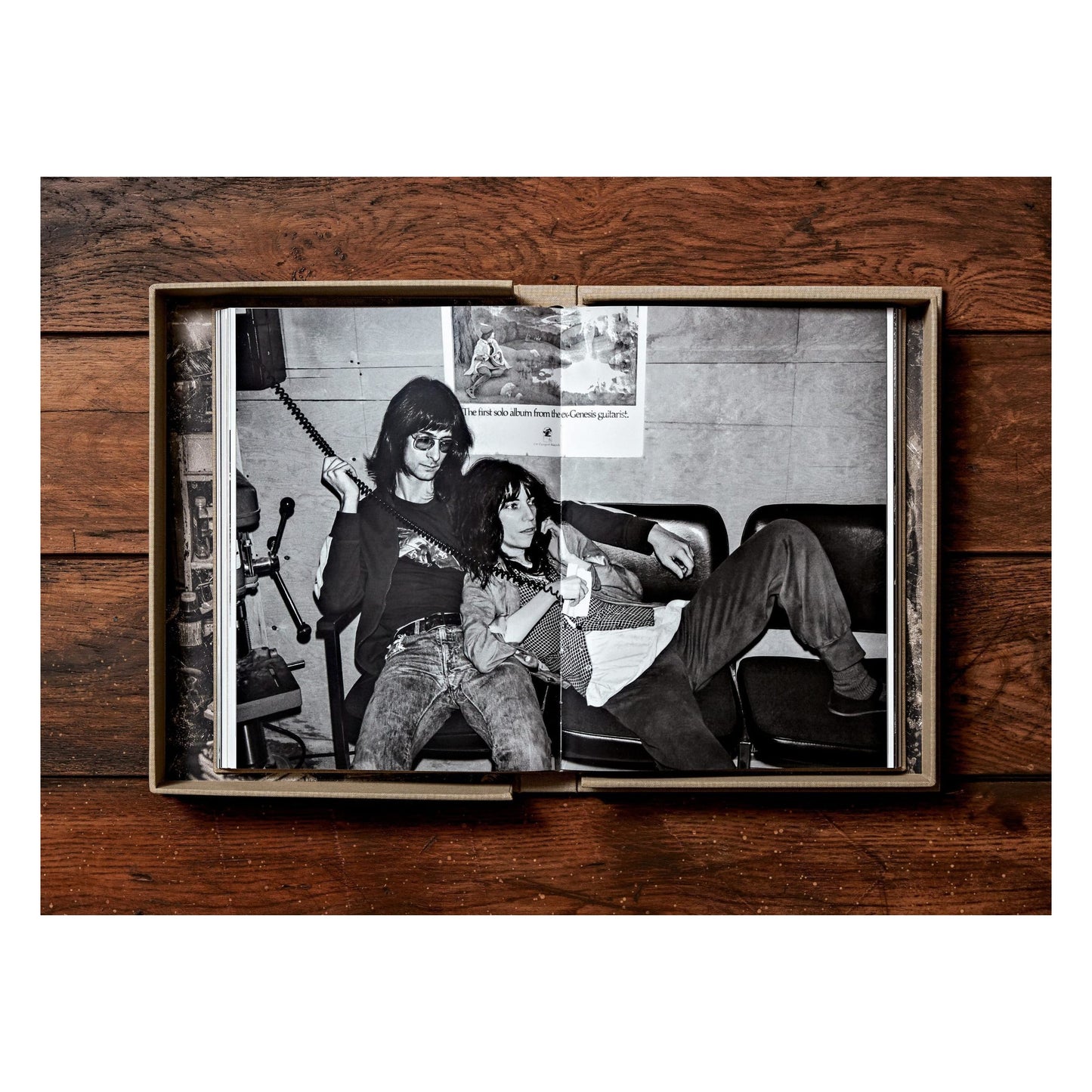 Lynn Goldsmith. Patti Smith. Before Easter After (English)