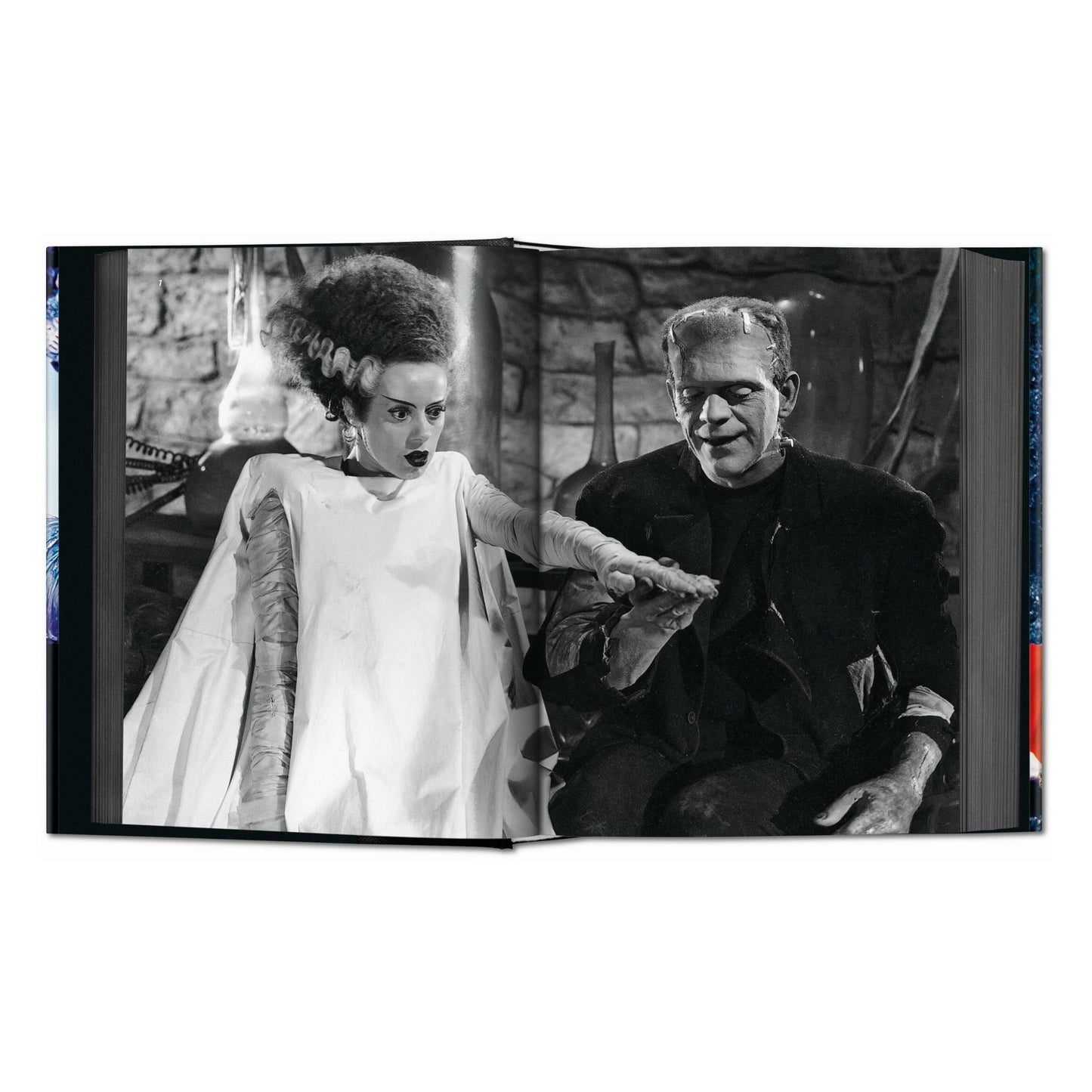 Horror Cinema (English)