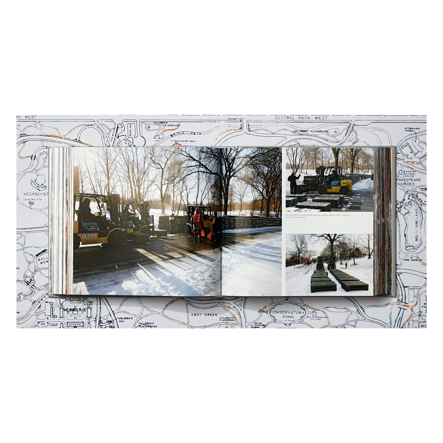 Christo and Jeanne-Claude. The Gates (English)