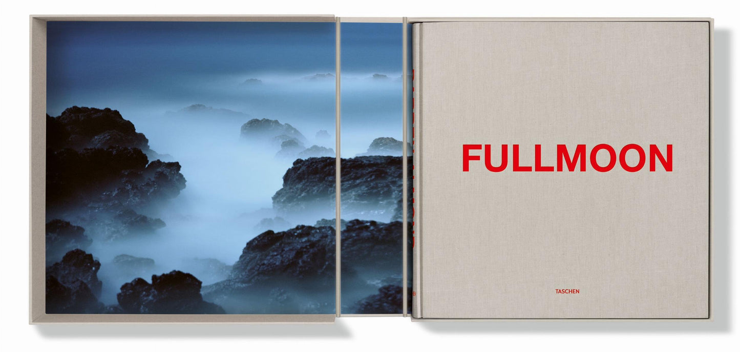 Darren Almond. Fullmoon, Art Edition No. 1–60 ‘Moonbow@Fullmoon’ (German, French, English) (AP)