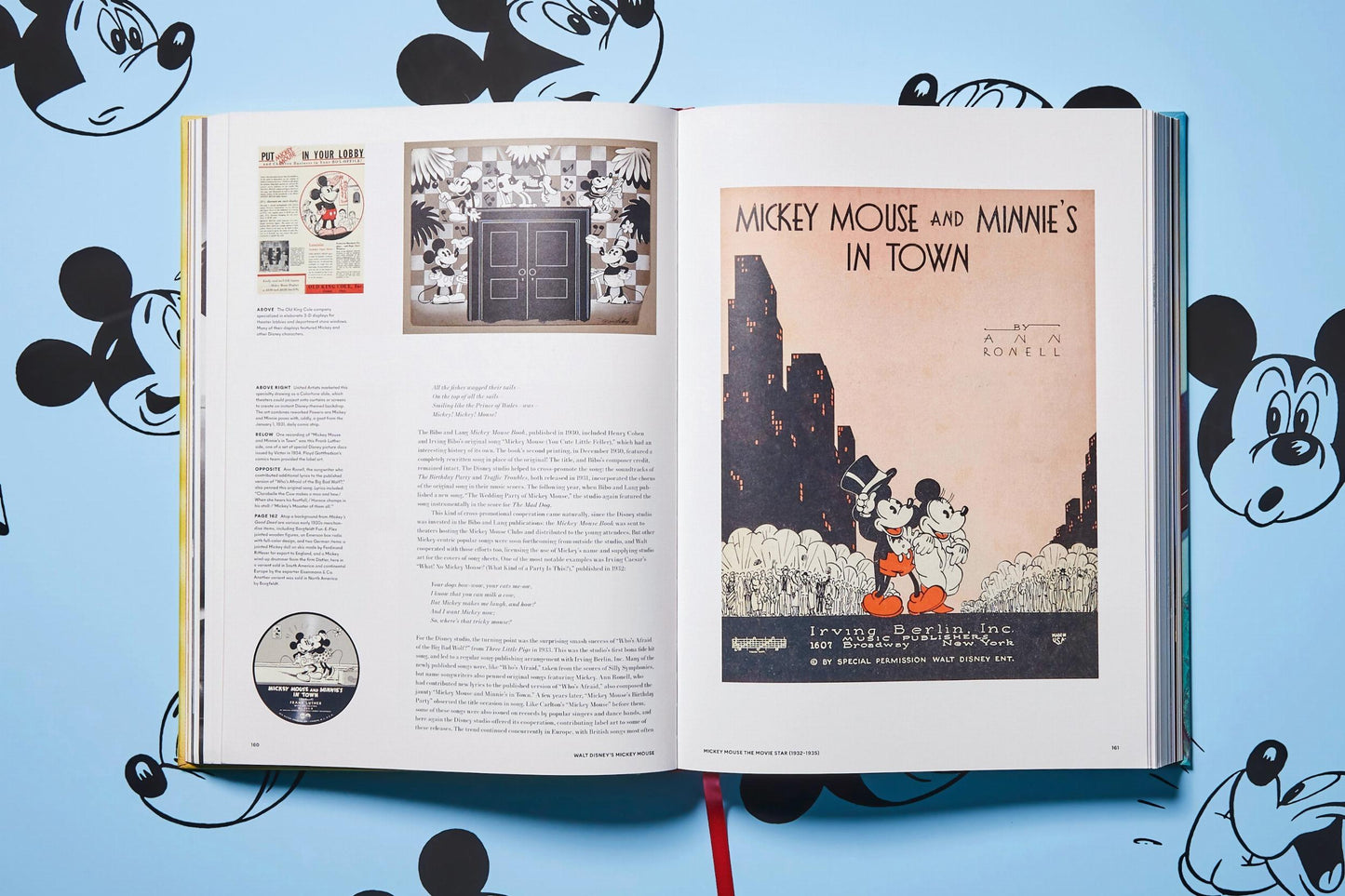 Walt Disney's Mickey Mouse. Toute l'histoire (French)