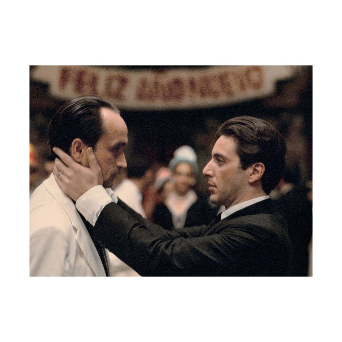 Steve Schapiro. The Godfather (German, French, English) (SA)