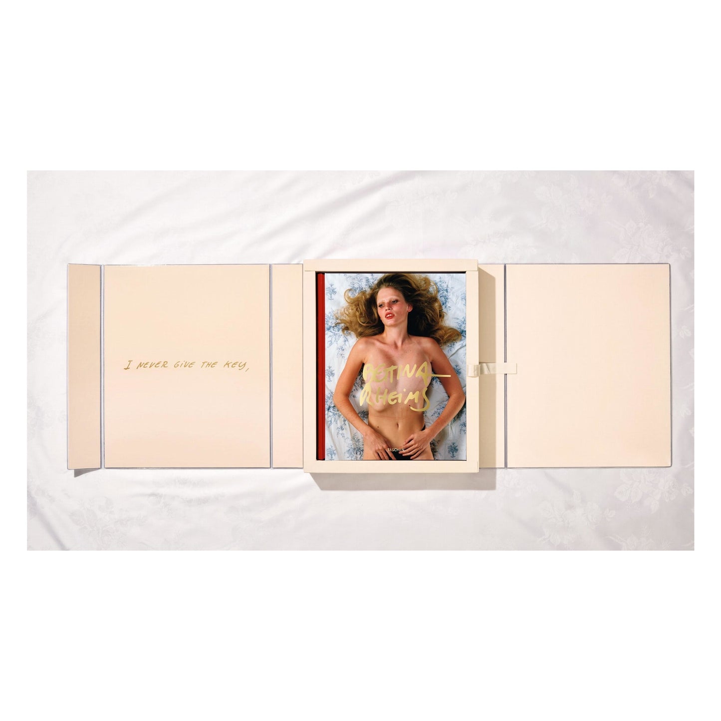 Bettina Rheims. Art Edition No. 1–100 ‘Lara, 2008’ (German, French, English)
