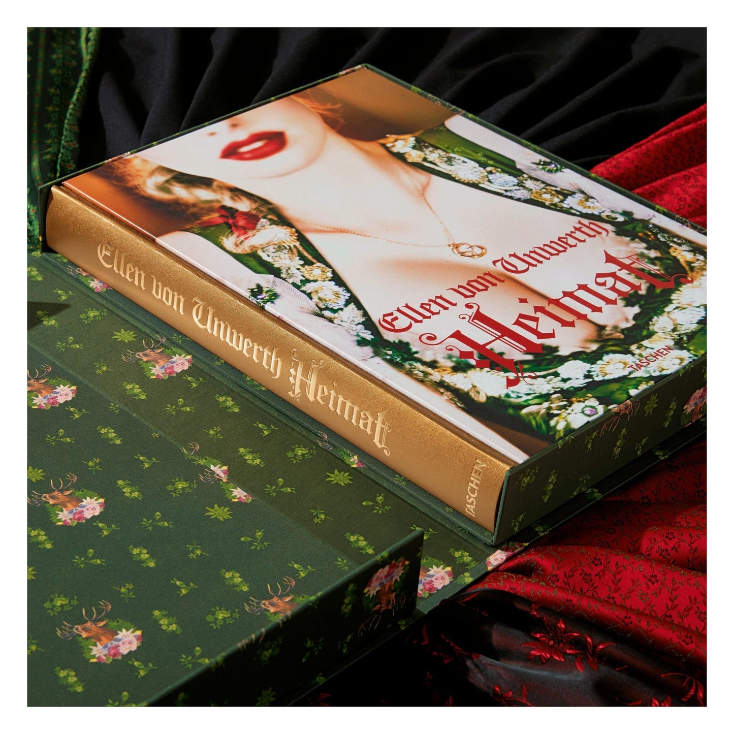 Ellen von Unwerth. Heimat. Art Edition No. 1–100 ‘Tête-à-tête’ (German, French, English)
