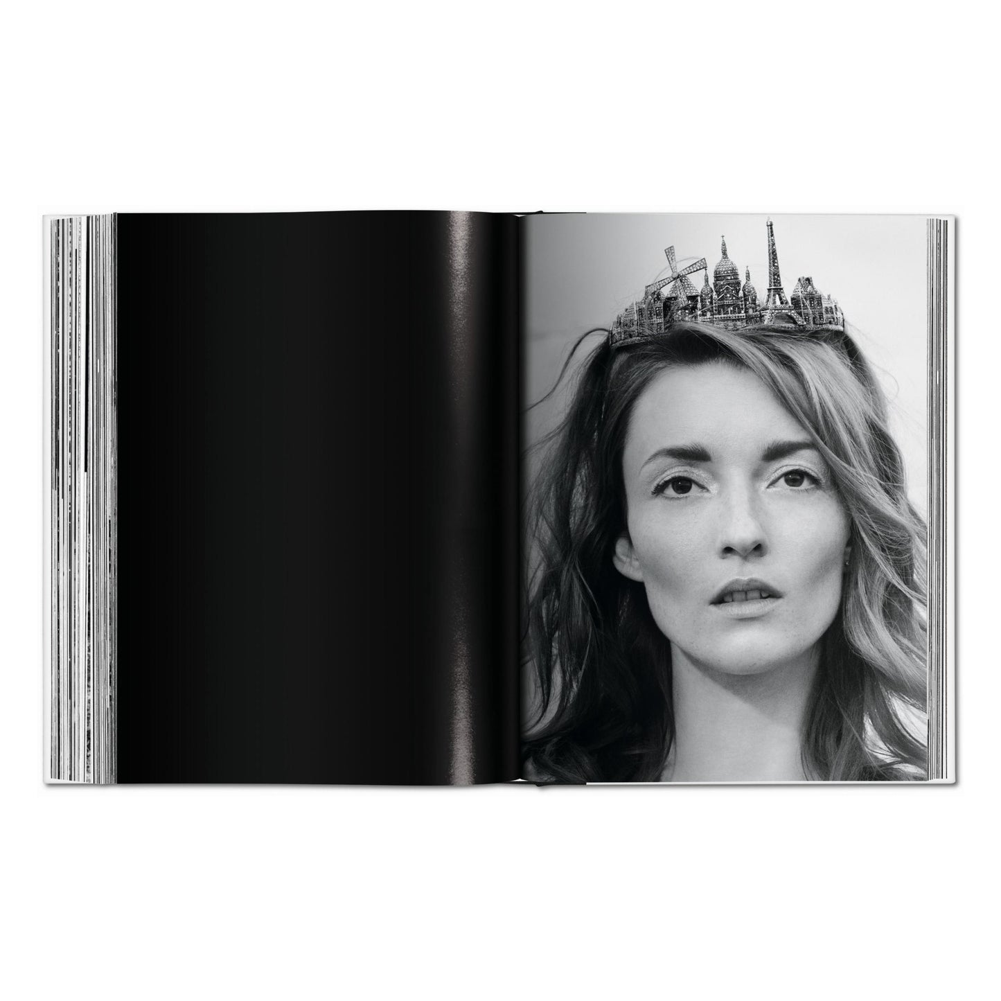 Bettina Rheims/Serge Bramly. Rose - c'est Paris (German, French, English) (AP)