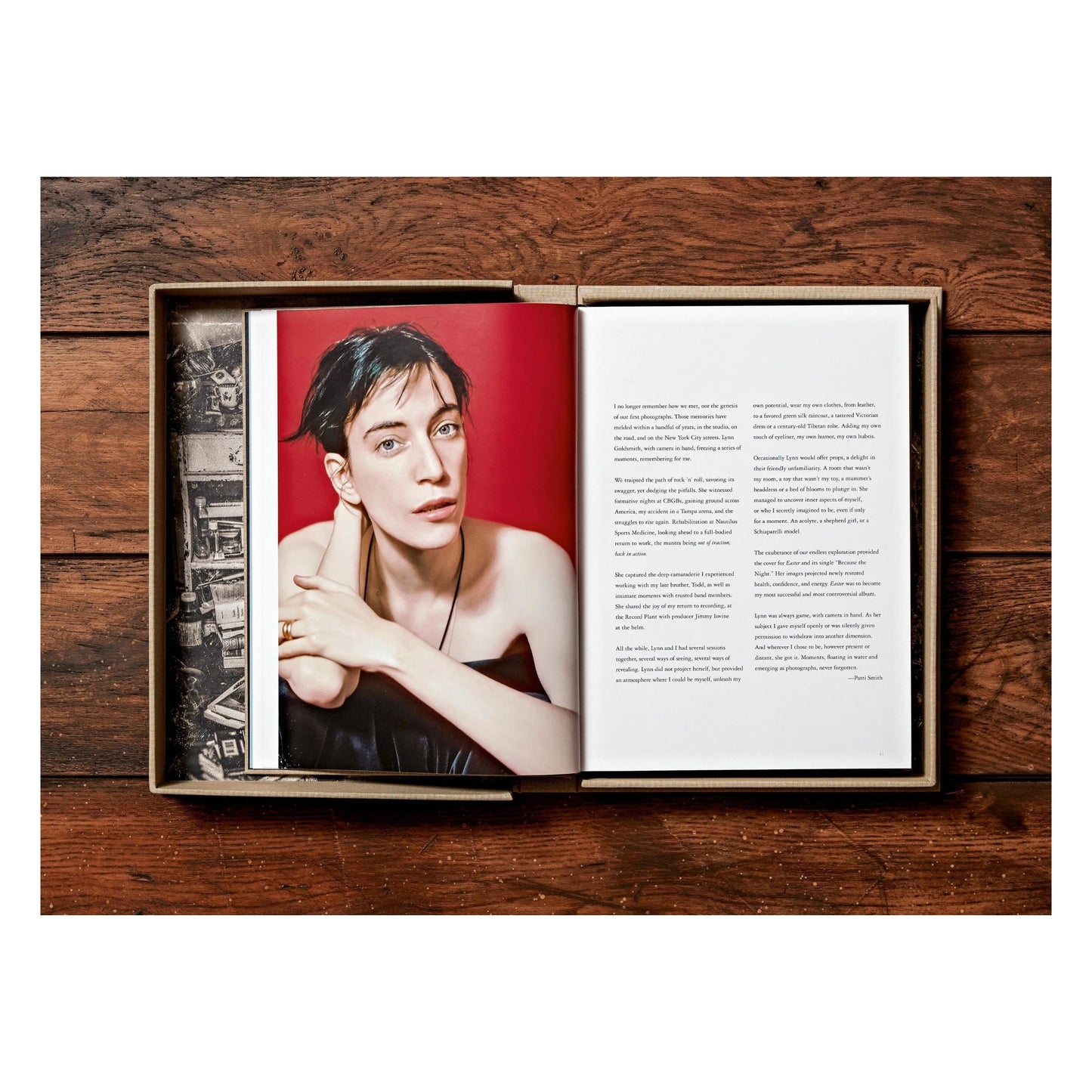 Lynn Goldsmith. Patti Smith. Before Easter After. Art Edition No. 101–200 ‘NYC, 1976’ (English)
