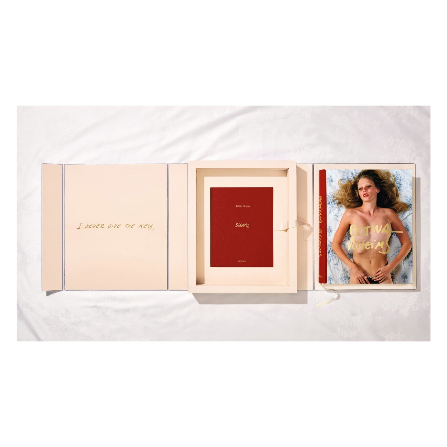Bettina Rheims. Art Edition No. 1–100 ‘Lara, 2008’ (German, French, English)