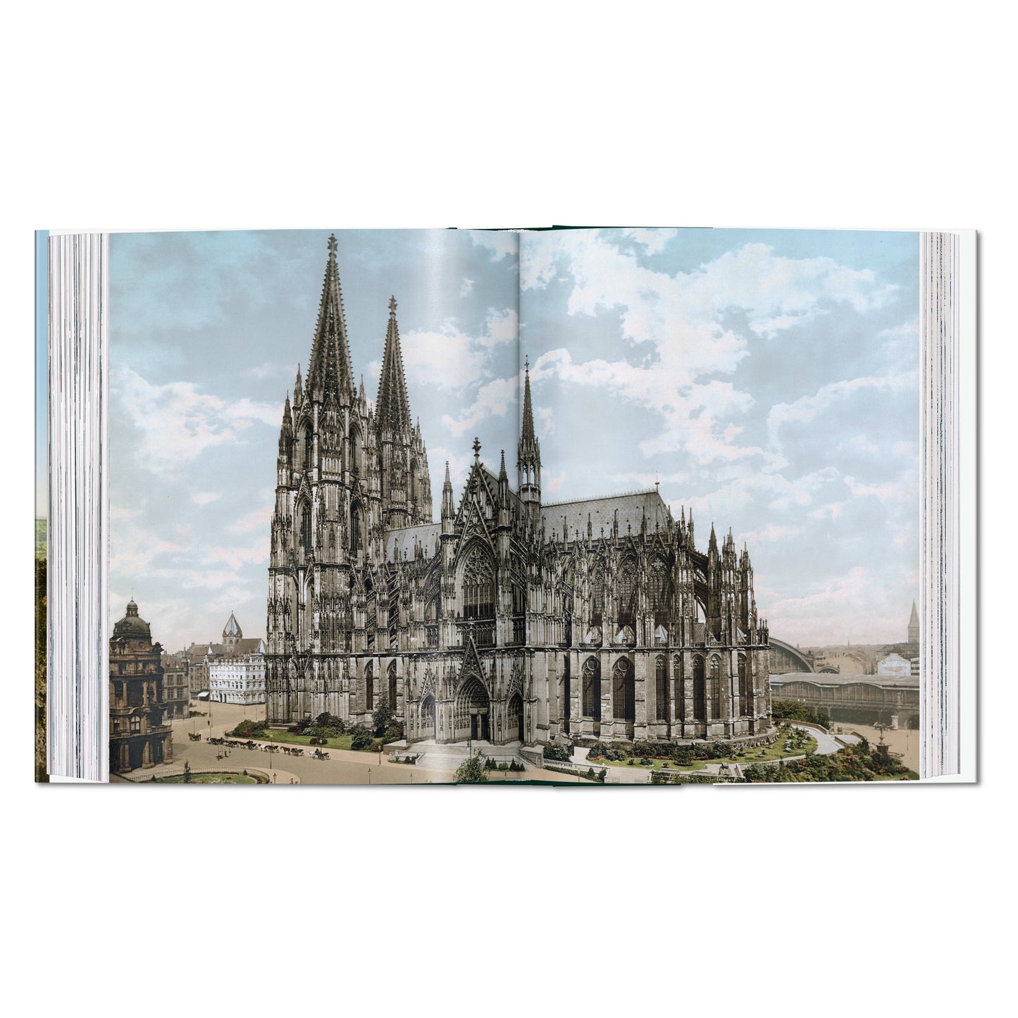 Germany 1900. A Portrait in Colour (German, French, English)
