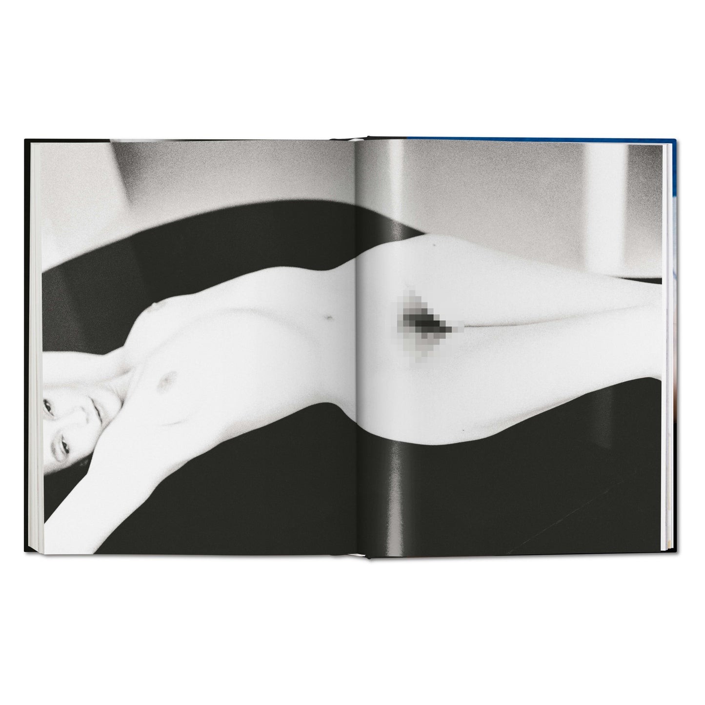 Ralph Gibson. Nude (German, French, English)