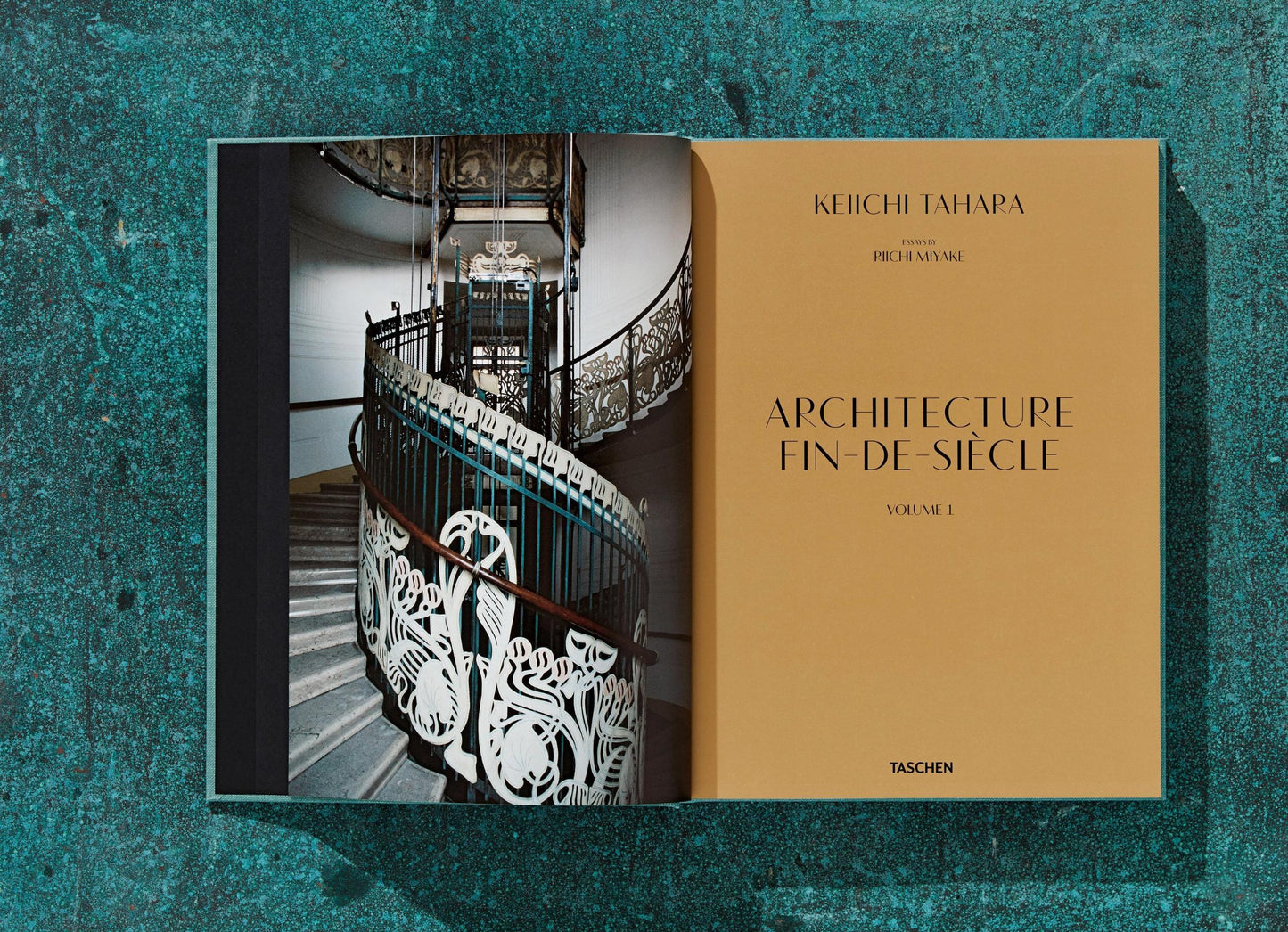 Keiichi Tahara. Architecture Fin-de-Siècle (German, French, English)