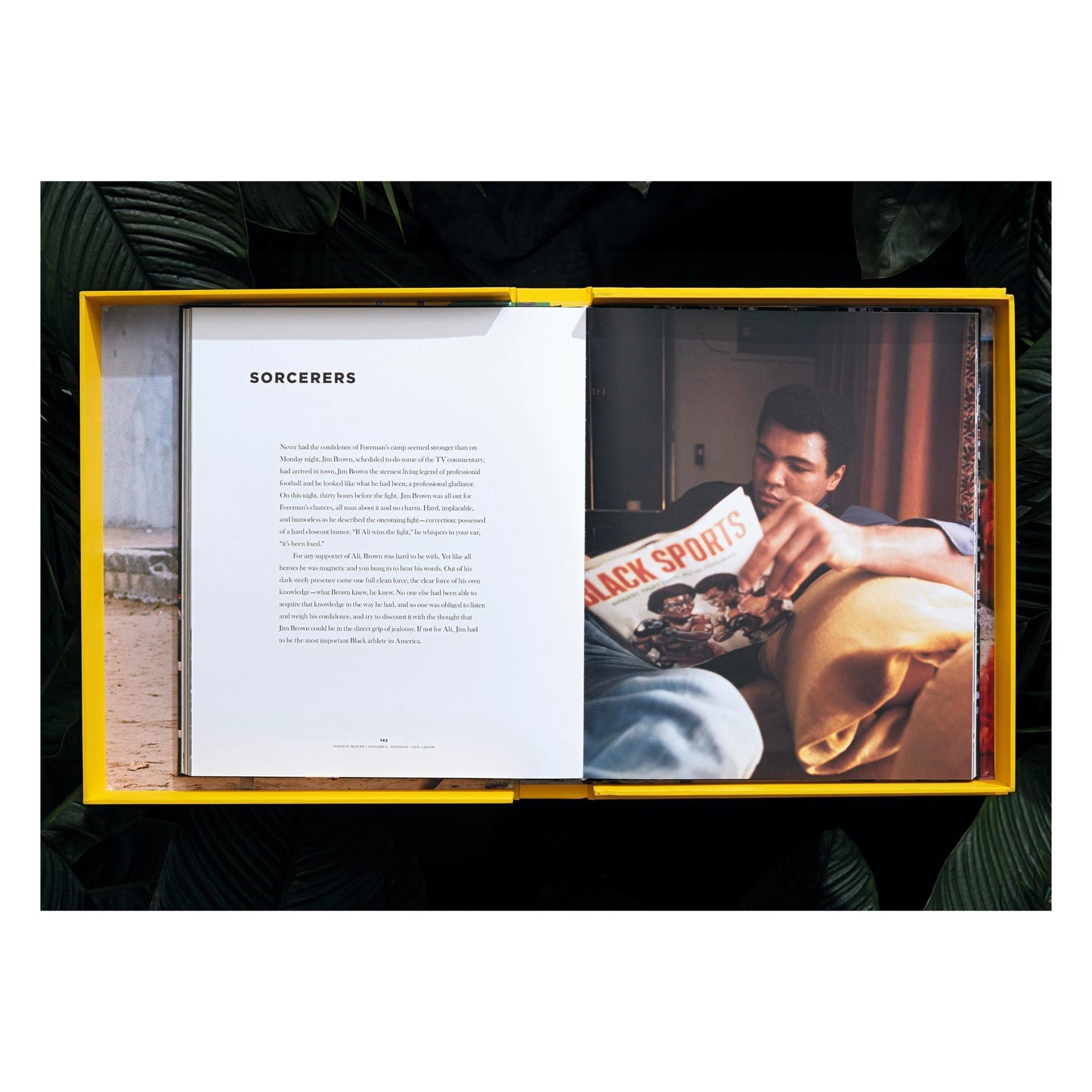 Norman Mailer. N.Leifer. H.Bingham. The Fight, Art Edition No. 1–125, Neil Leifer ‘Ali vs. Foreman – Ali Glaring at Foreman’ (English) (AP)