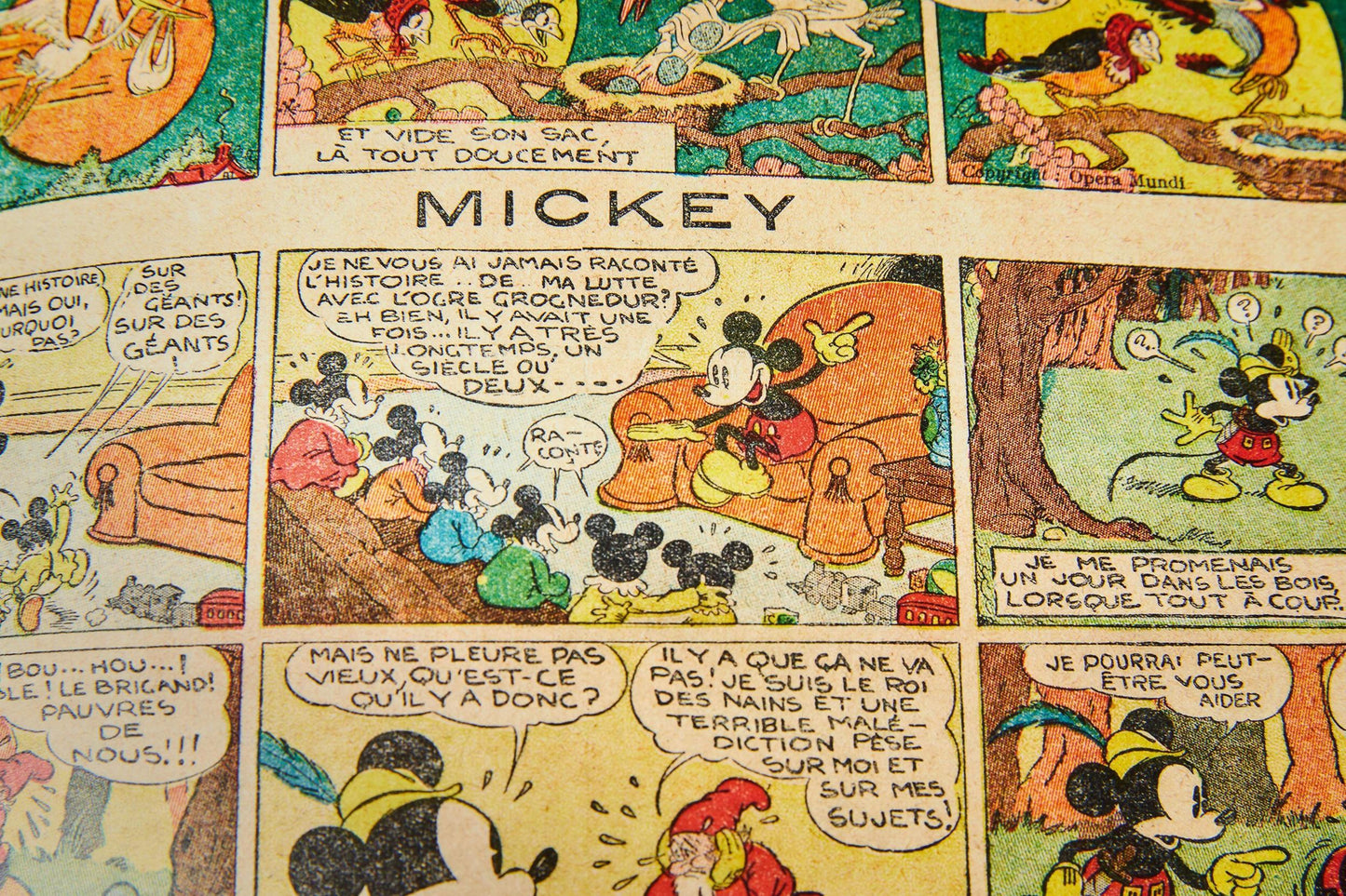 Walt Disney's Mickey Mouse. Toute l'histoire (French)