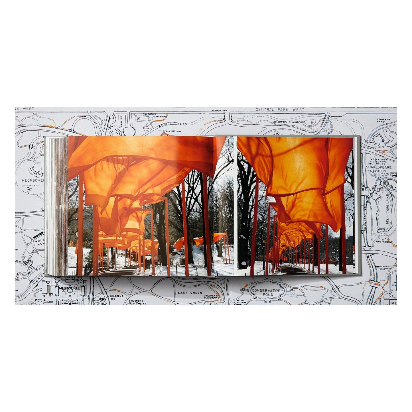 Christo and Jeanne-Claude. The Gates (English) (SA)