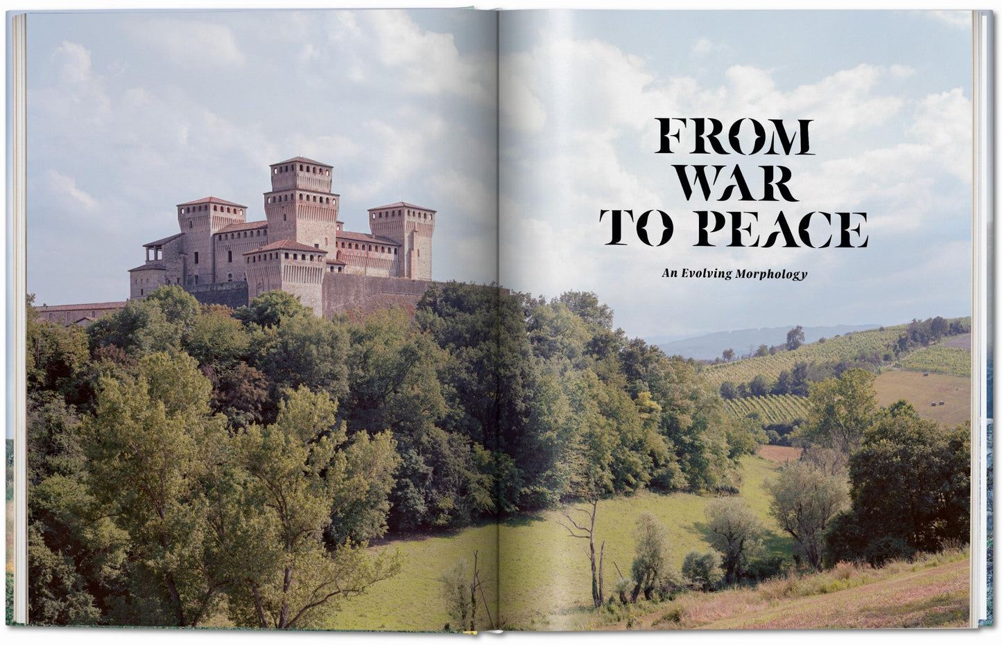 Frédéric Chaubin. Stone Age. Ancient Castles of Europe (German, French, English)