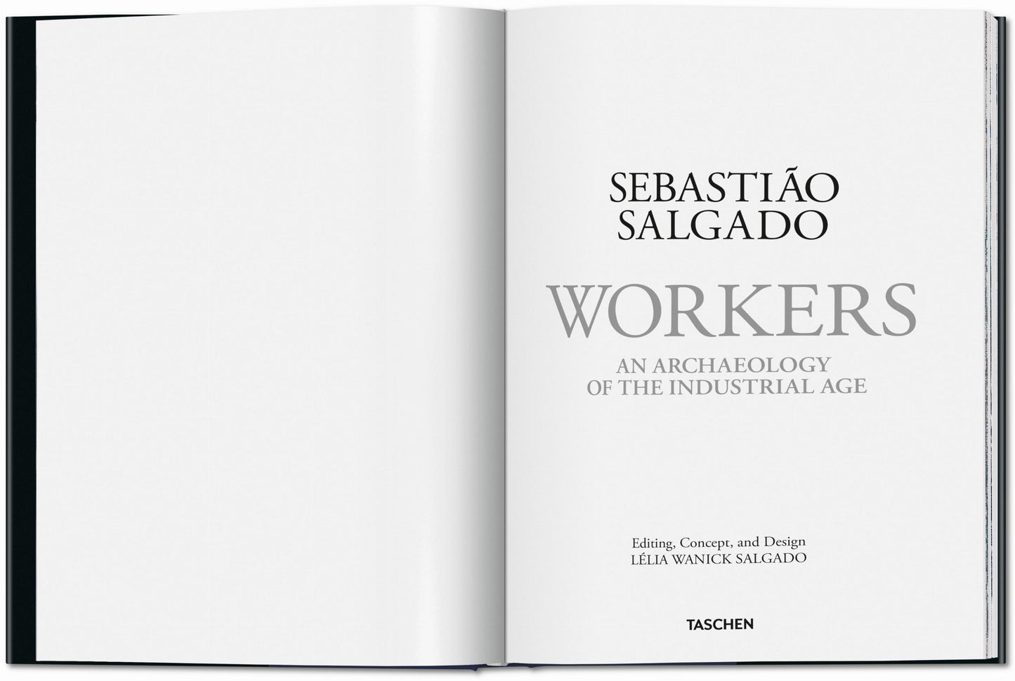 Sebastião Salgado. Trabajadores. Una arqueología de la era industrial (Spanish)