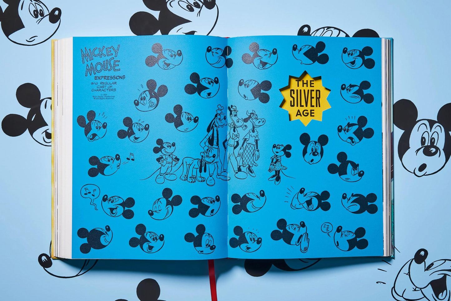 Walt Disney's Mickey Mouse. Toute l'histoire (French)