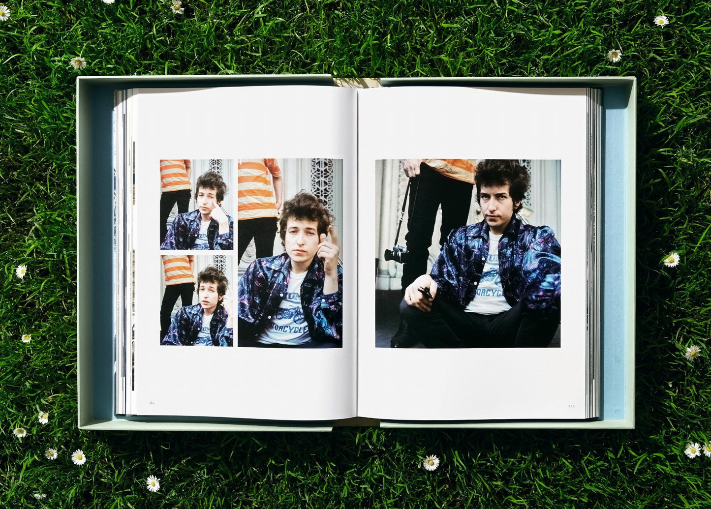 Daniel Kramer. Bob Dylan. Art Edition No. 101–200 ‘Bob Dylan, Columbia Records, Studio A’ (German, French, English)