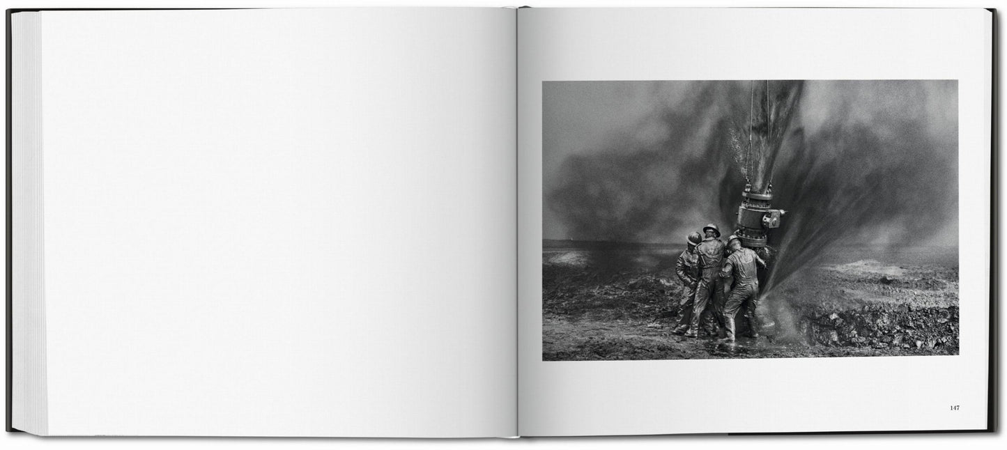 Sebastião Salgado. Kuwait. A Desert on Fire (German, French, English)