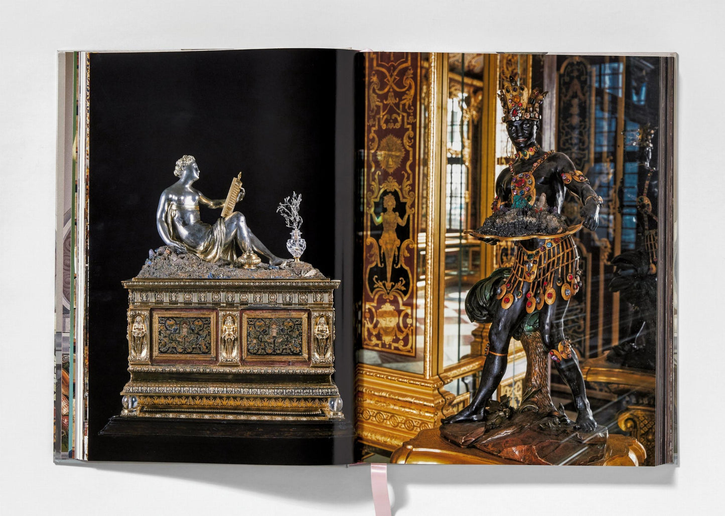 Massimo Listri. Cabinet of Curiosities (German, French, English)