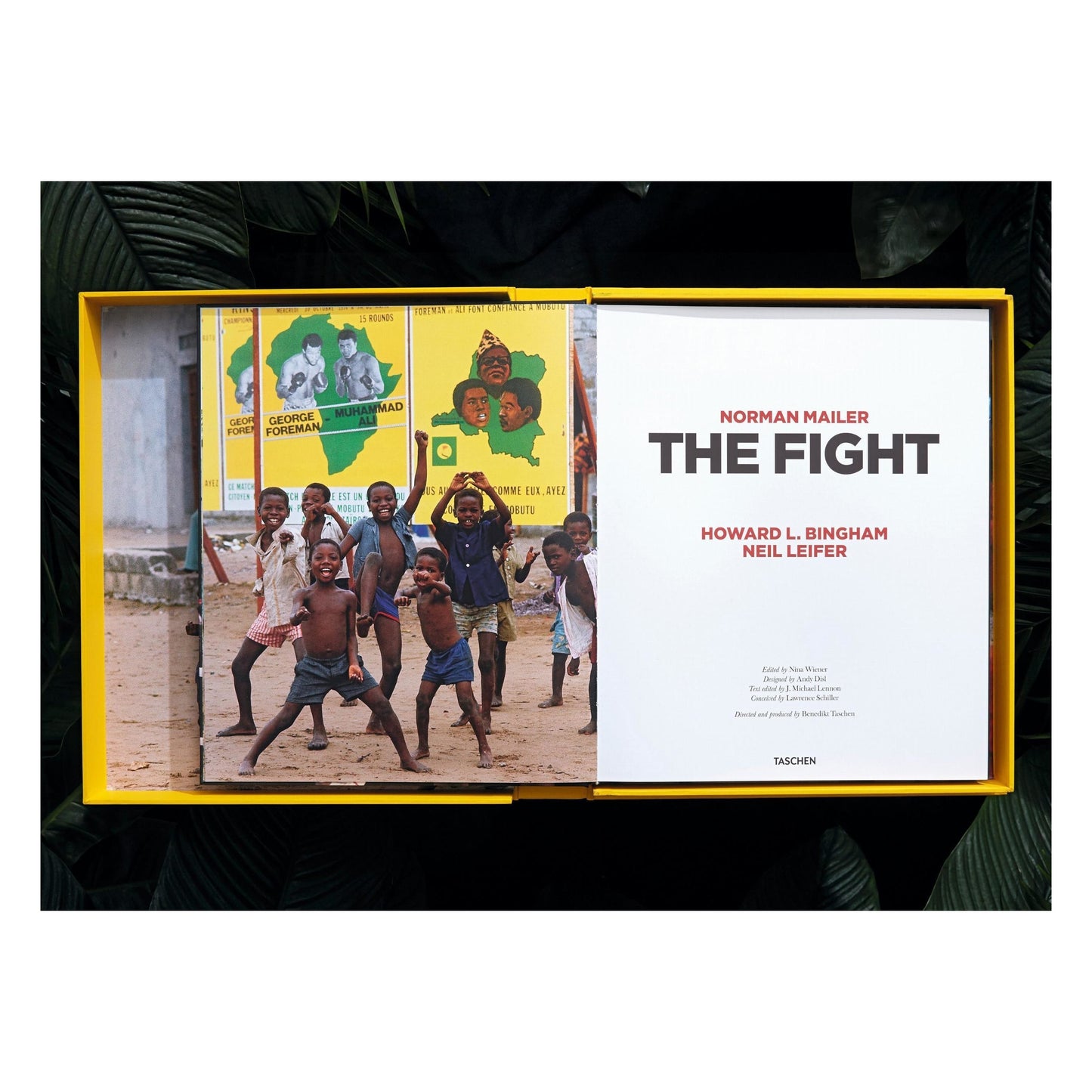 Norman Mailer. N.Leifer. H.Bingham. The Fight, Art Edition No. 1–125, Neil Leifer ‘Ali vs. Foreman – Ali Glaring at Foreman’ (English) (SA)