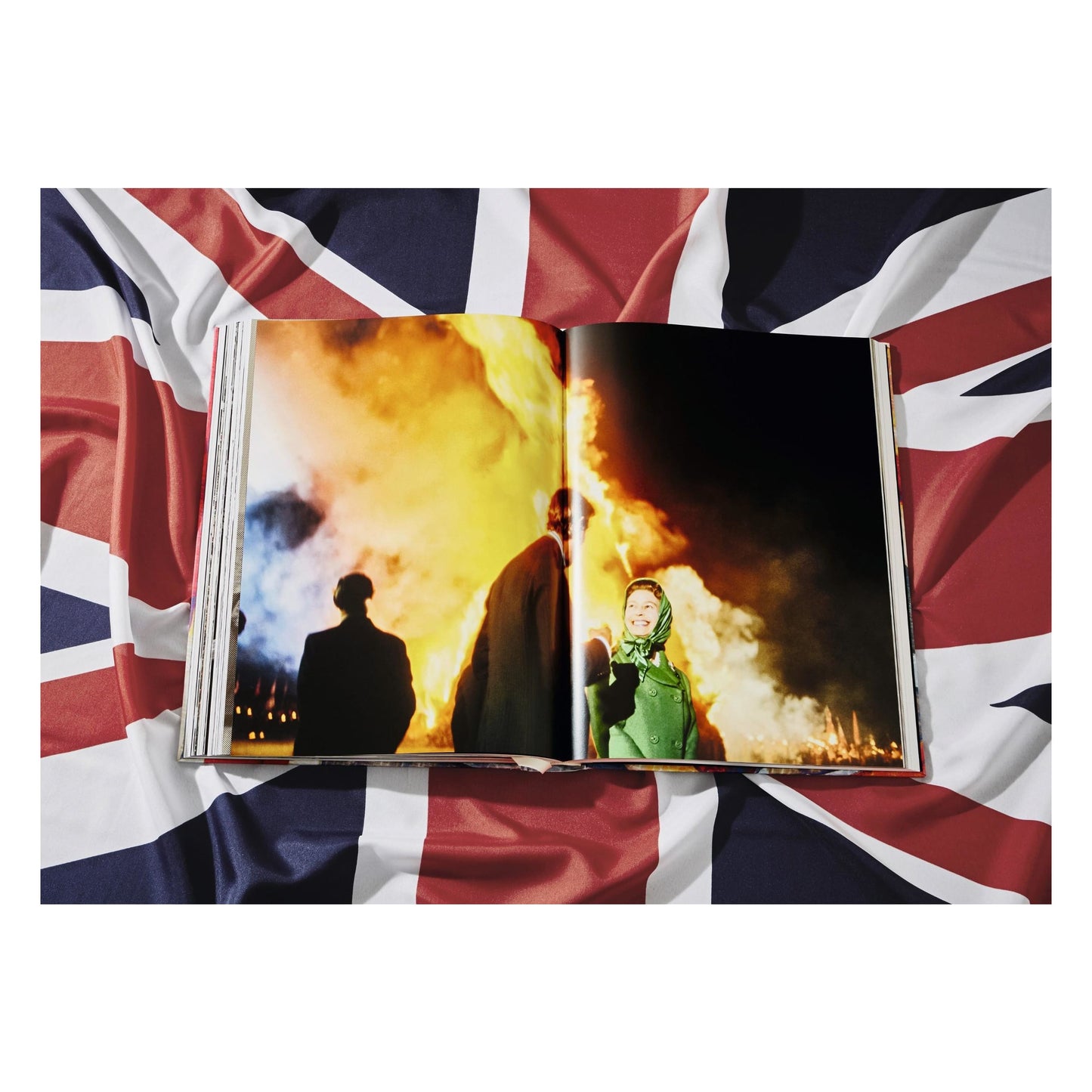 Her Majesty. Vivienne Westwood Edition No. 1–500. Harry Benson ‘Royal Greeting’ (German, French, English) (AP)