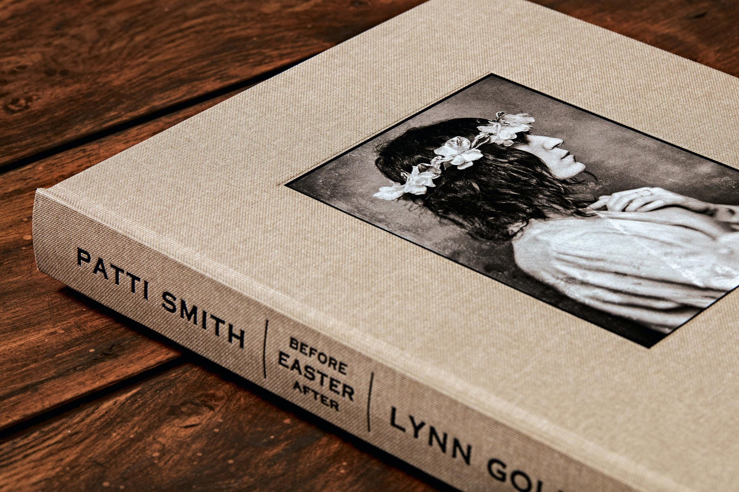 Lynn Goldsmith. Patti Smith. Before Easter After (English) (SA)