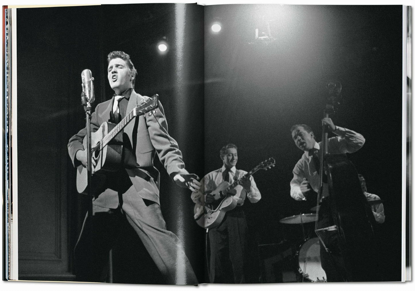 Alfred Wertheimer. Elvis and the Birth of Rock and Roll (German, French, English)