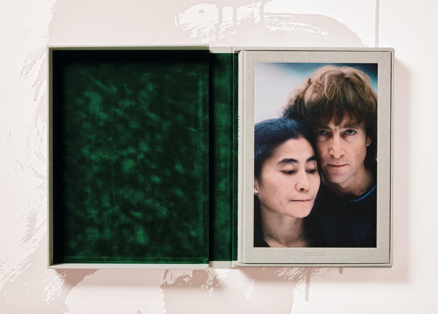 Kishin Shinoyama. John Lennon & Yoko Ono. Double Fantasy. Art Edition No. 1–125 ‘Untitled’ (German, French, English)