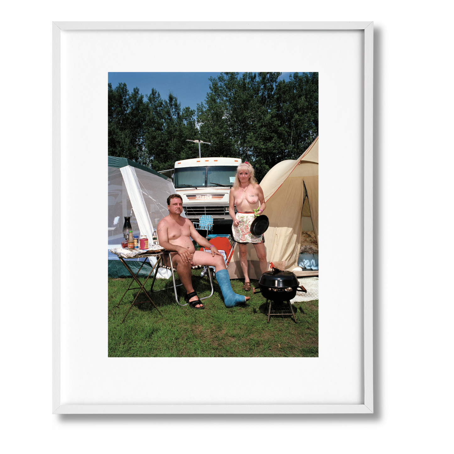 Naomi Harris. America Swings, Art Edition No. 51–100 ‘Barbecue’ (German, French, English) (AP)