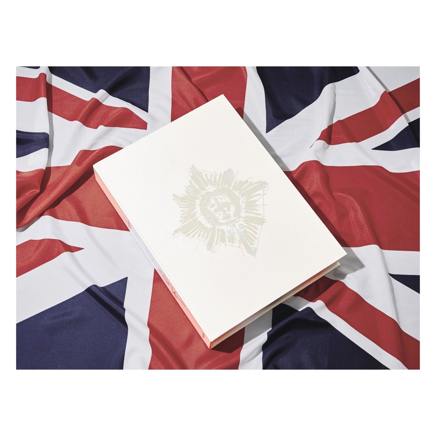 Her Majesty. Vivienne Westwood Edition No. 501–1,000. Harry Benson ‘Royal Departure’ (German, French, English) (AP)