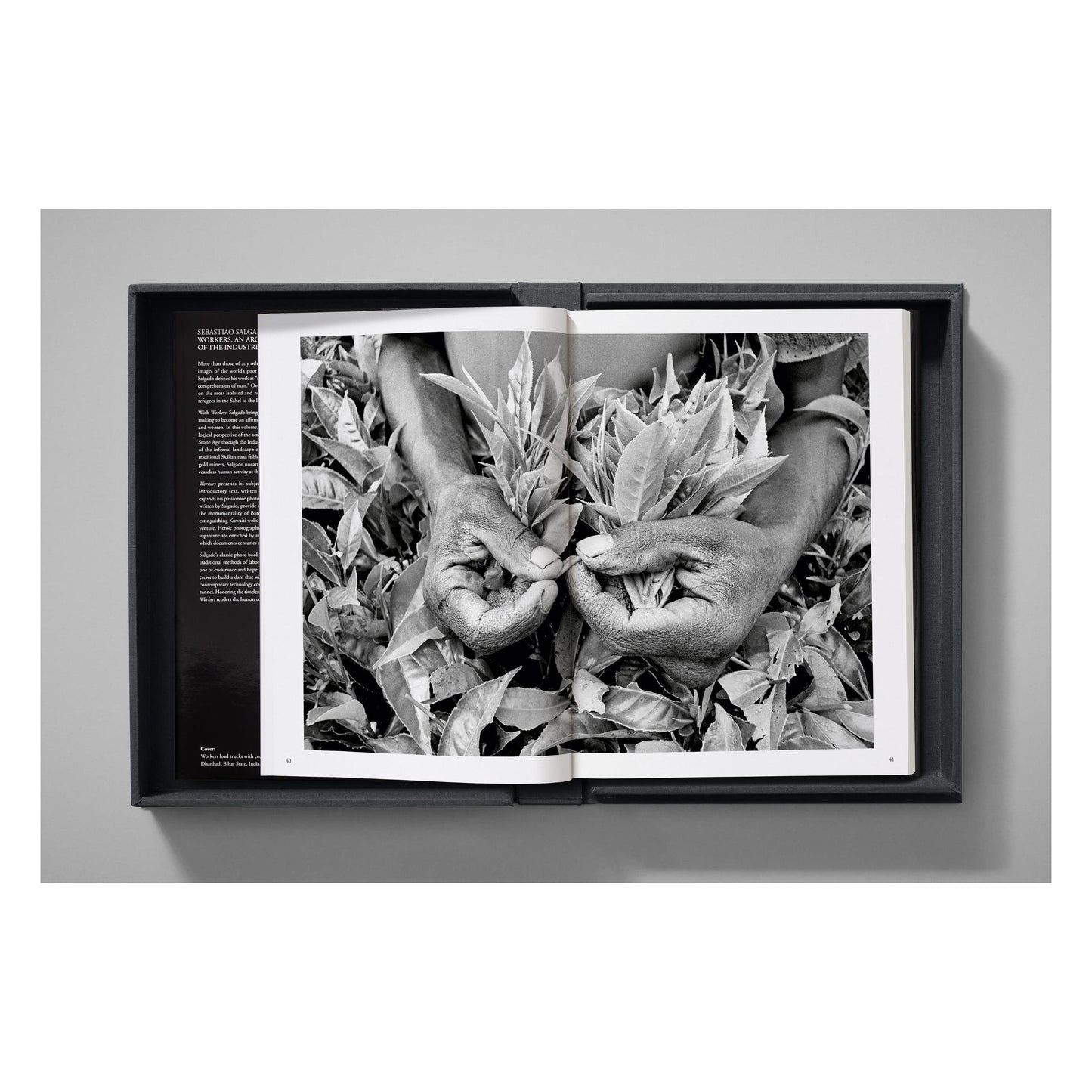 Sebastião Salgado. Workers. Art Edition No. 1–100 ‘Fishermen, Trapani, Italy, 1991’ (English) (AP)