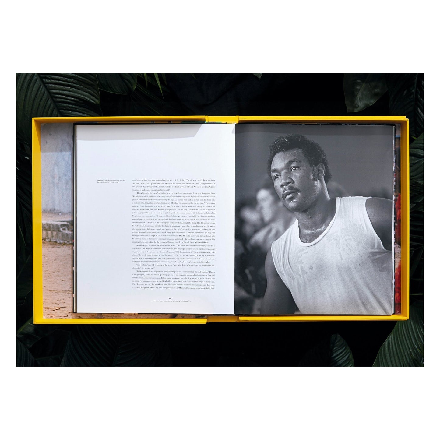 Norman Mailer. N.Leifer. H.Bingham. The Fight, Art Edition No. 1–125, Neil Leifer ‘Ali vs. Foreman – Ali Glaring at Foreman’ (English) (SA)