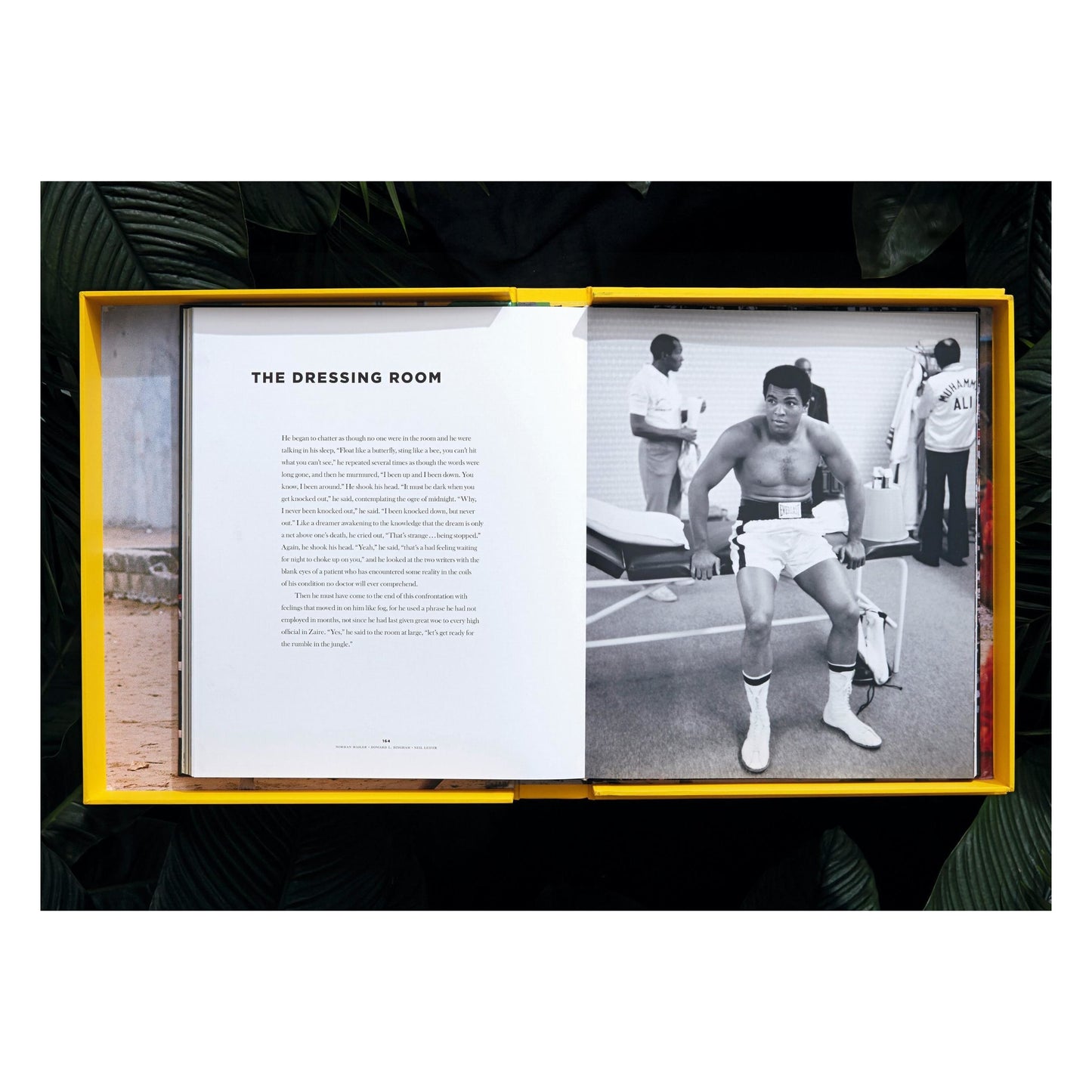 Norman Mailer. N.Leifer. H.Bingham. The Fight. Art Edition No. 126–250, Neil Leifer ‘Ali vs Foreman – Foreman Being Counted Out’ (English)