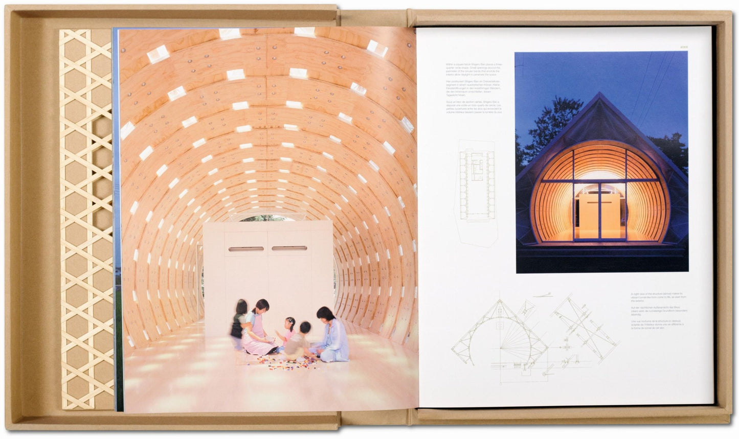 Shigeru Ban. Complete Works 1985-2010. Art Edition (German, French, English)