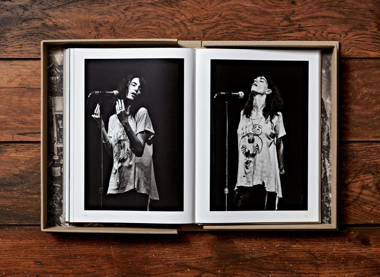 Lynn Goldsmith. Patti Smith. Before Easter After (English) (SA)